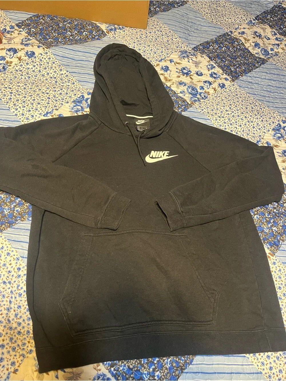 Nike black white